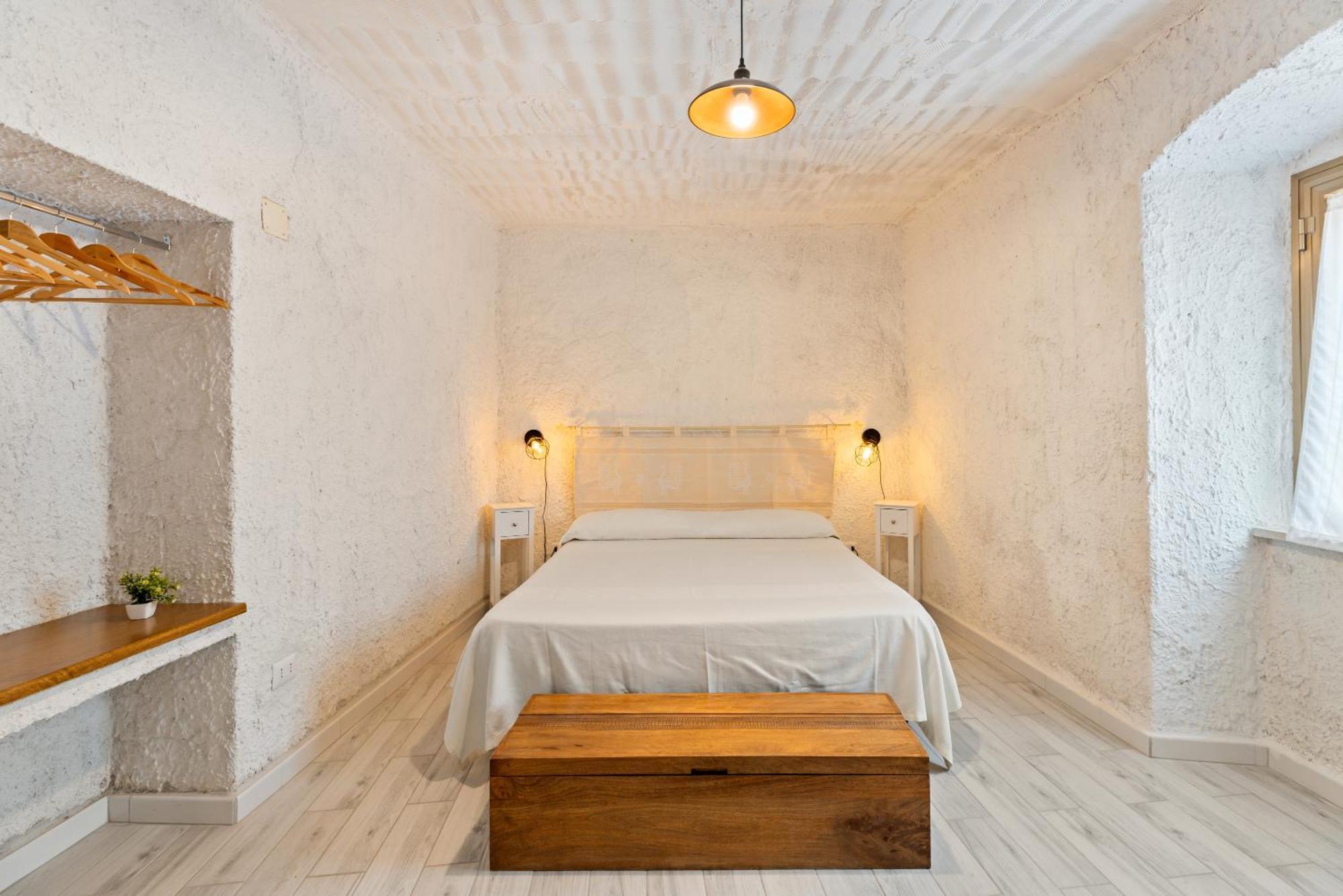 Casa Rocca Leilighet Bosa Eksteriør bilde